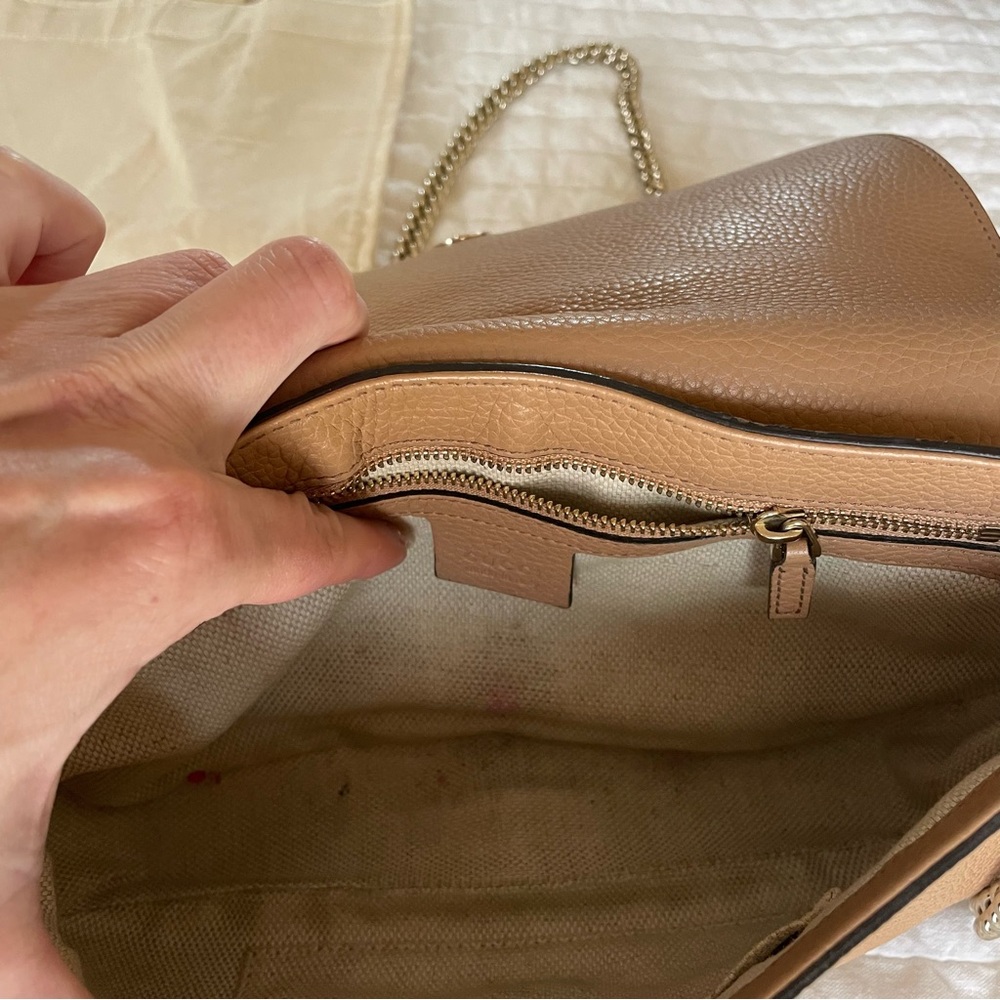 Gucci Soho Long Flap Crossbody Bag - Picture 5 of 15
